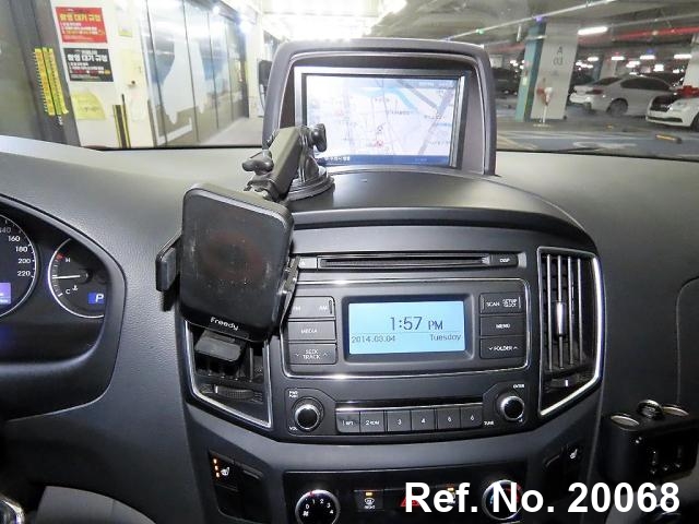  Hyundai / Grand Starex Stock No. 20068